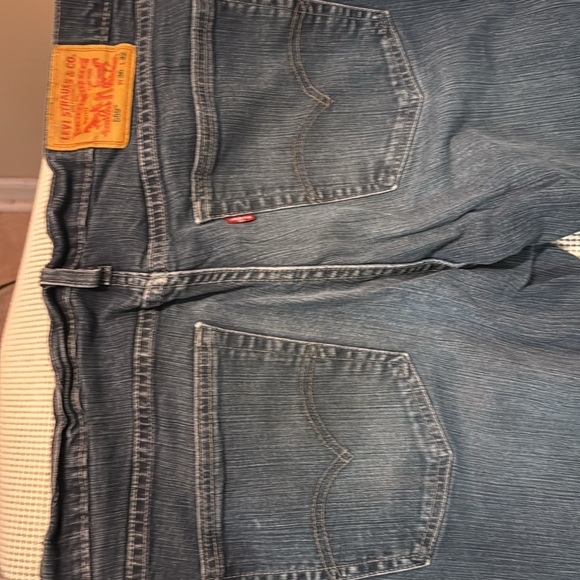 Very nice pair of men’s Levi Strauss jeans size 36X32 - Picture 7 of 8